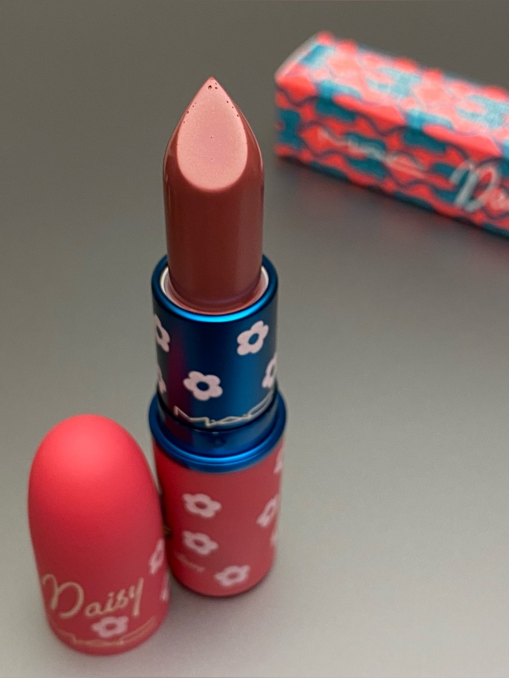 MAC “Upsy Daisy” Lipstick ~ Disney Minnie Mouse & Daisy Duck Collection
